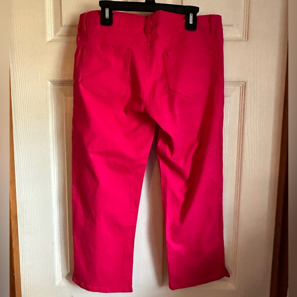 Pink Capris - Picture 4 of 4